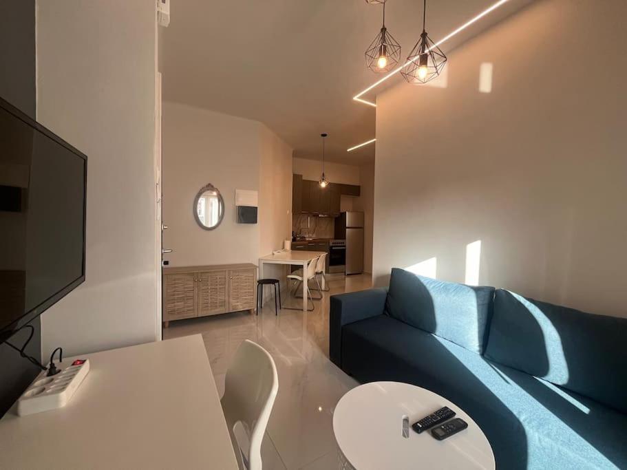 Ladadika Fine Living Apartment *