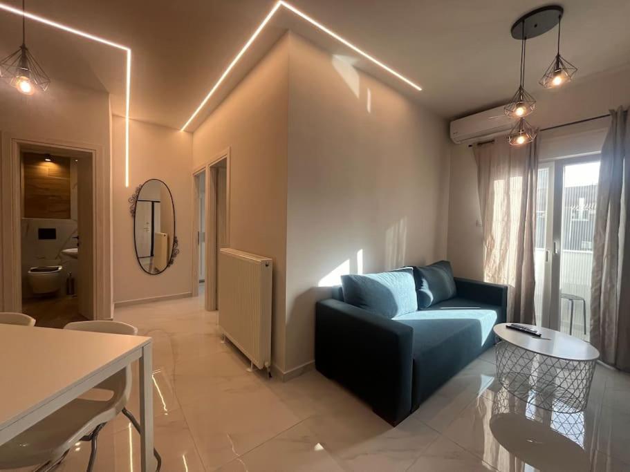 Ladadika Fine Living *